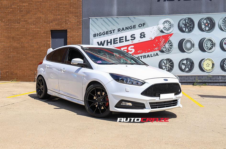 FORD FOCUS  5 STUD  MISANO MATTE BLACK